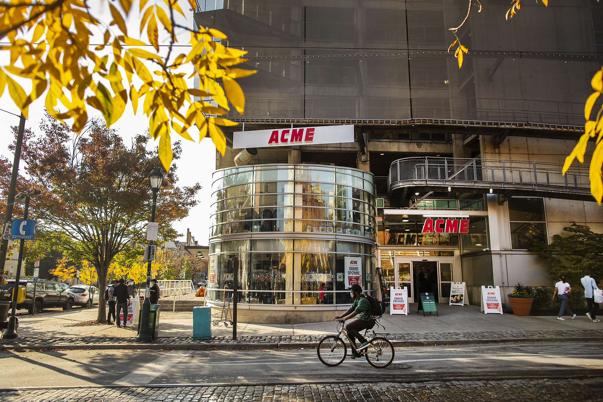 ACME opens new store in University City University of Pennsylvania